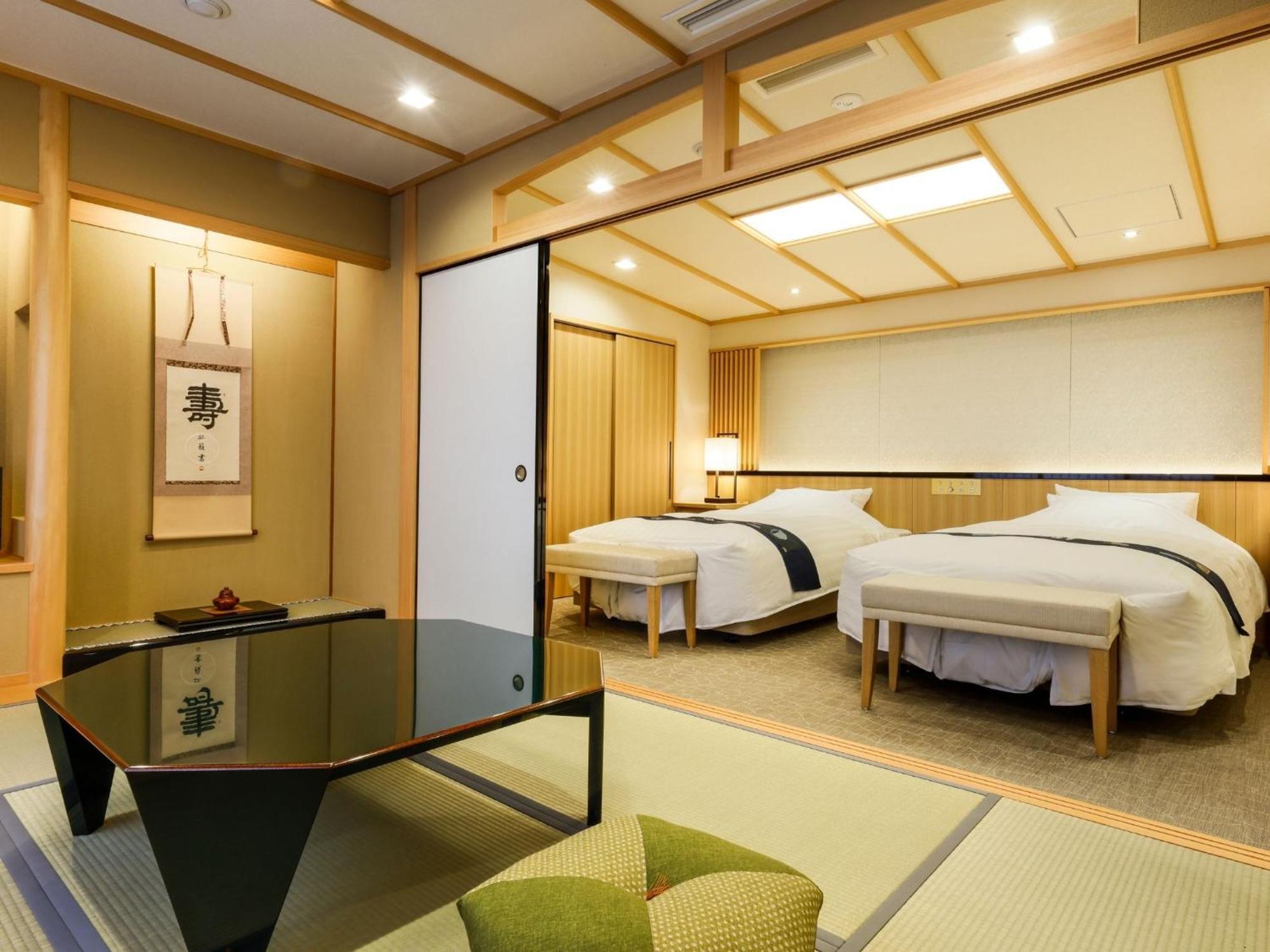 Arima Hot Spring Hanamusubi 4*